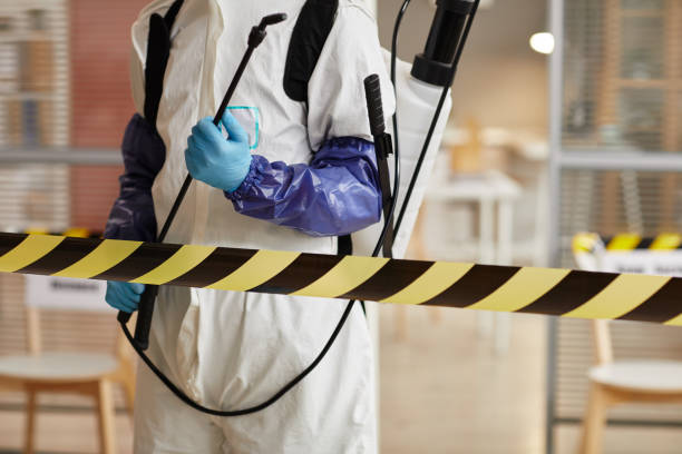 Professional Trauma Scene Cleanup technician working in Mason City, NE